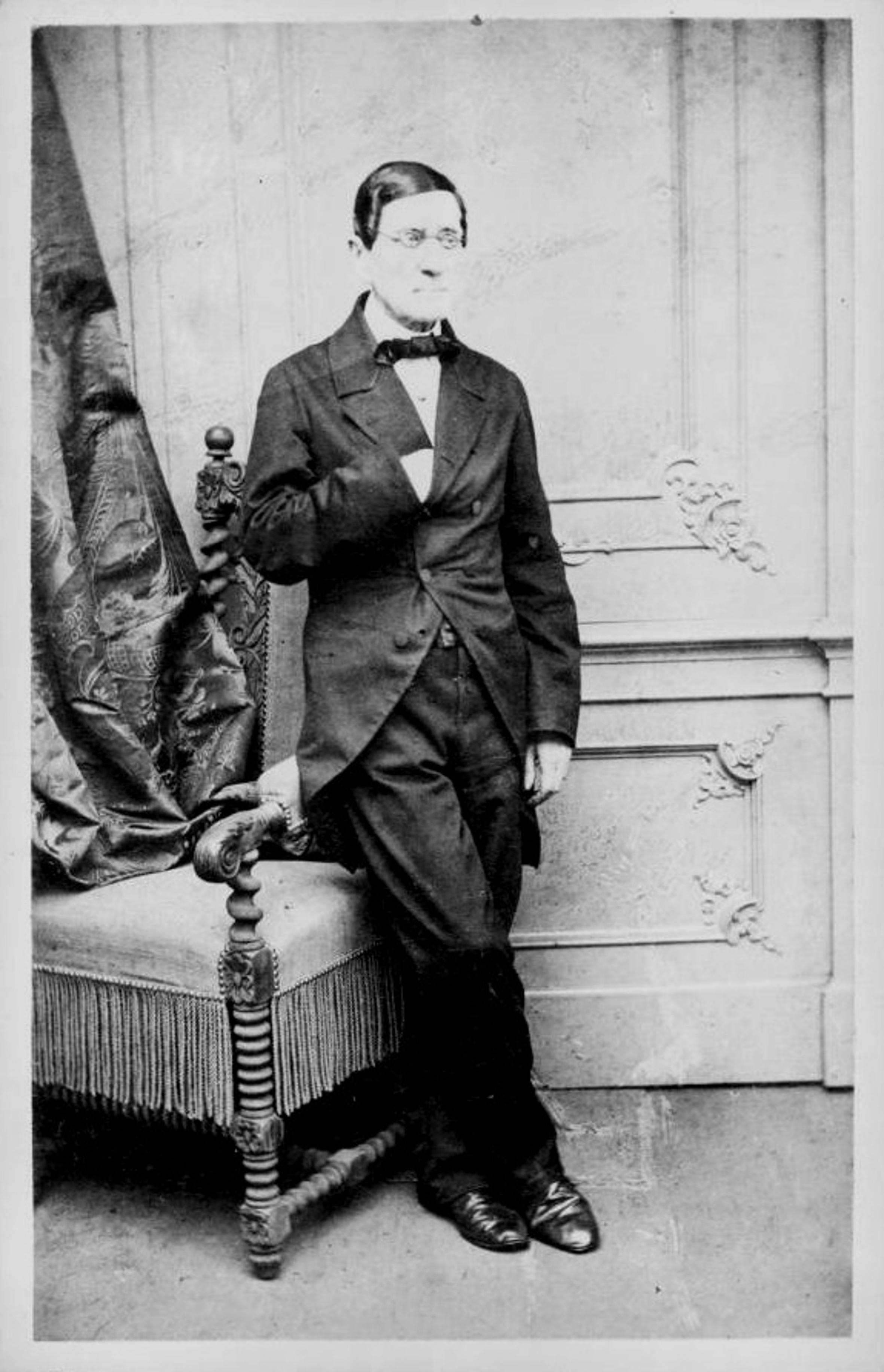 Mayer, Charles